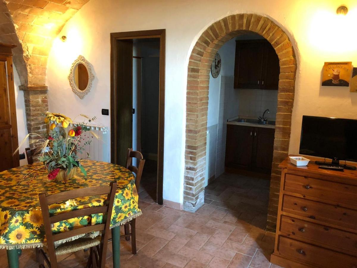 Agriturismo Casale Giulia Βολτέρρα Εξωτερικό φωτογραφία
