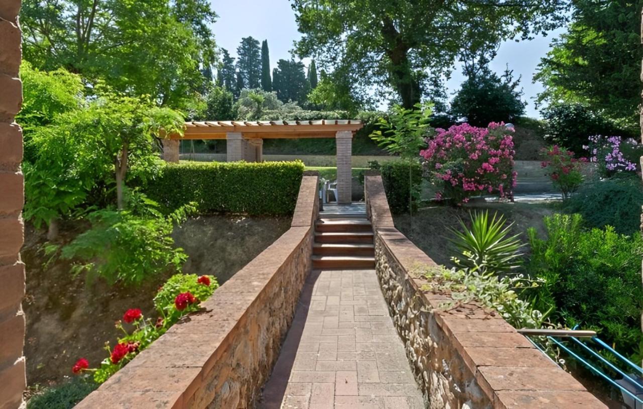 Agriturismo Casale Giulia Βολτέρρα Εξωτερικό φωτογραφία