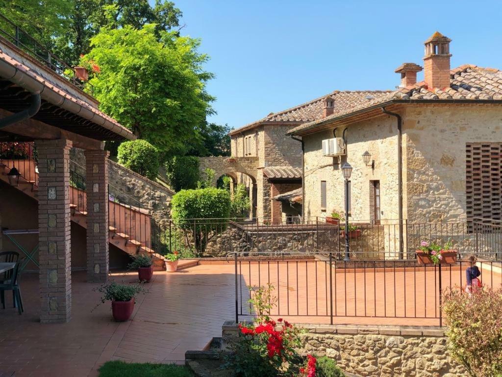 Agriturismo Casale Giulia Βολτέρρα Εξωτερικό φωτογραφία